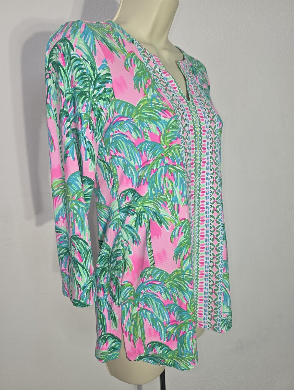 Lilly Pulitzer Top Karina Chilly Palm-Print V-Neck Bracelet Sleeve Green XXS - Picture 7 of 15